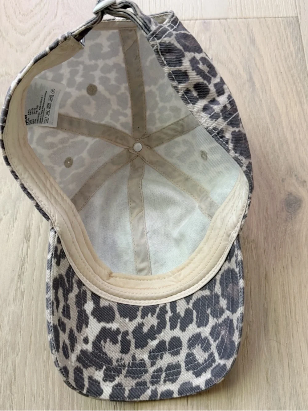 NWOT H&M Leopard Print Washed-Look Twill Cap